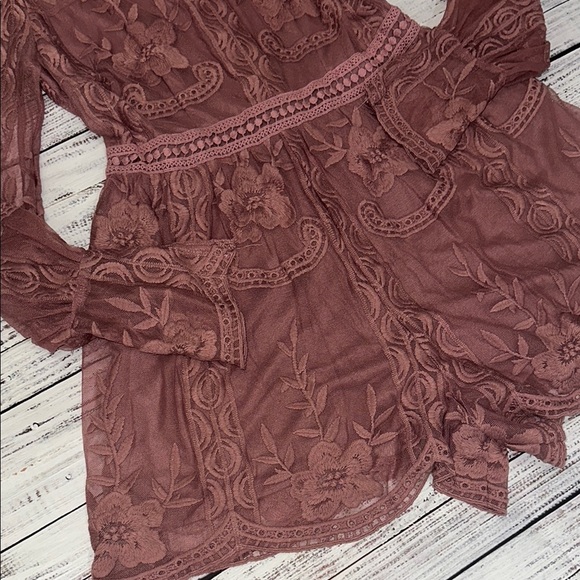 Mustard Seed Pink A-line Romper with Long Bishop Sleeves - Picture 5 of 8